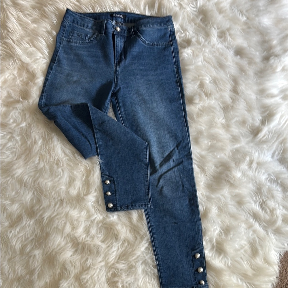 d. jeans Women's Blue Skinny Jeans with Button Accents